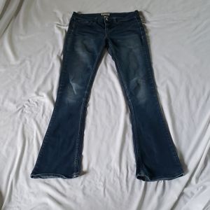 Women's Size 3 Bell Bottom Mudd Jeans